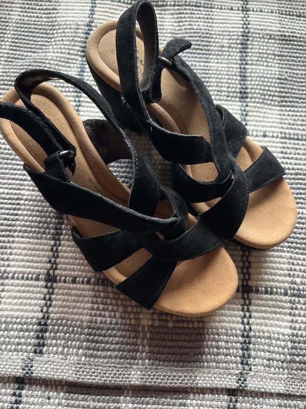 Time and Tru Black Strappy Slingback Wedge Sandals